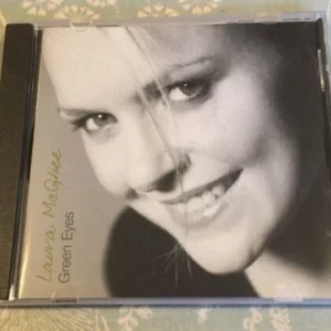 Green Eyes LAURA MCGHEE 2006 CD Top-quality Free UK shipping