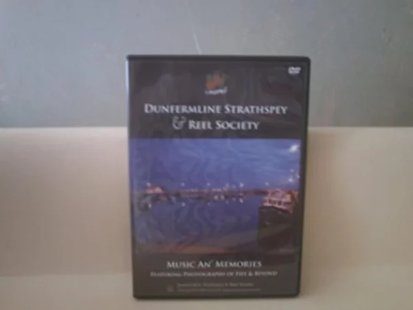 DUNFERMLINE STRATHSPEY REEL SOCIETY - MUSIC AN' MEMORIES 2011 New DVD