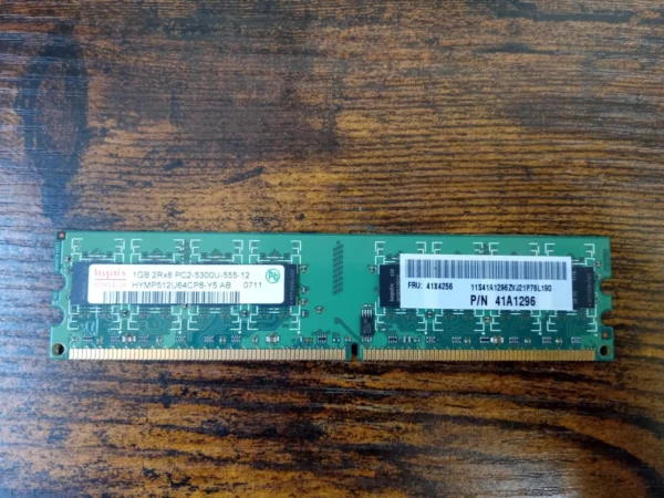 Hynix HYMP512U64CP8-Y5 AB 1GB DDR2 PC2-5300U Top-quality Free UK shipping