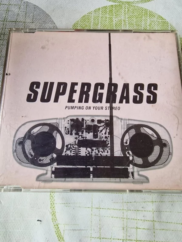 Supergrass Pumping on Your Stereo Supergrass CD Top-quality Free UK shipping