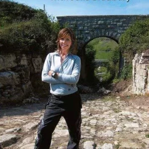 Railway Walks with Julia Bradbury Julia Bradbury 2009 DVD Top-quality