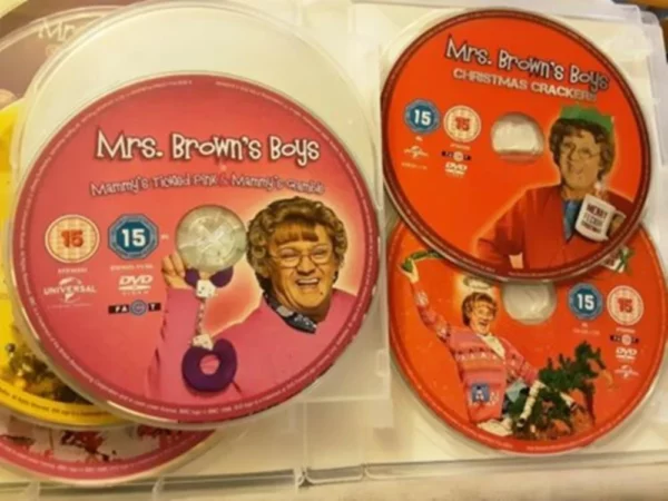 Mrs Brown's Boys Christmas Brendan O'Carroll 2019 DVD Top-quality