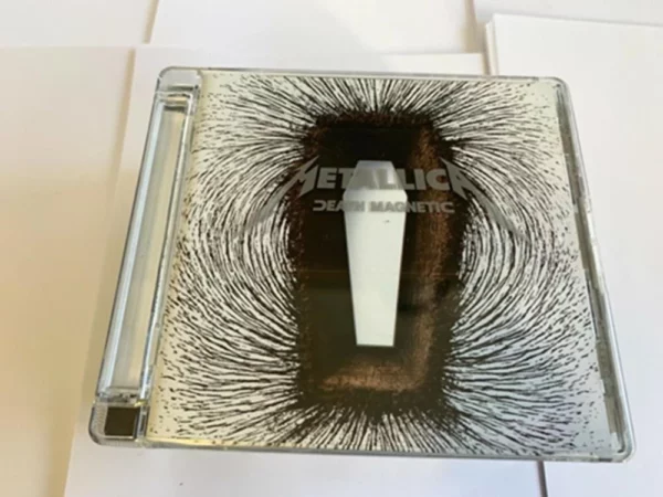 Death Magnetic Metallica 2008 CD Top-quality Free UK shipping