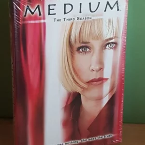 Medium: Complete Third Season