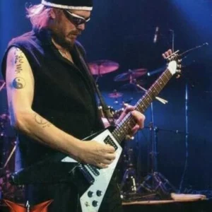 The Michael Schenker Group: World Wide Live