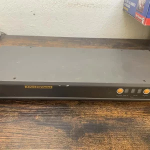 D-Link DKVM-8E 8 Port KVM Switch