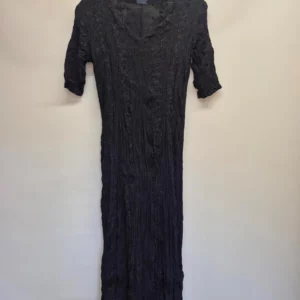 Long black dress