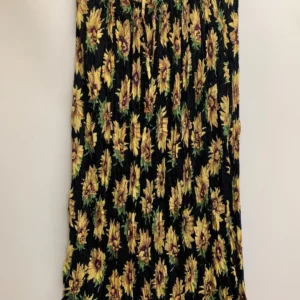 HerStyle Floral Skirt