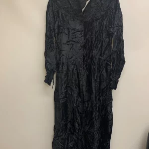 Her Style Black Crushed Velvet Dress