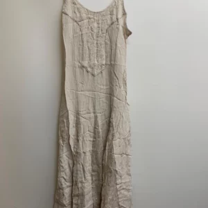 Embroidered Sleeveless Maxi Dress