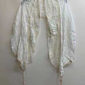 Elegant White Lace Scarf