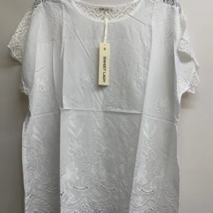 Sweet Lady Embroidered Top L/XL