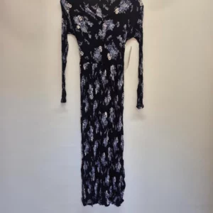 Long black dress