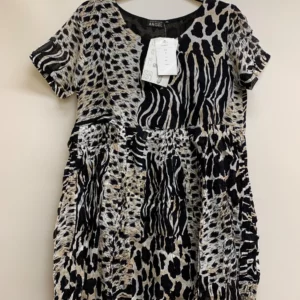 Animal Print Short Sleeve Dress