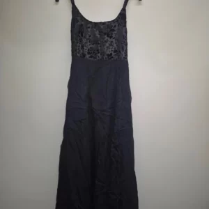 Long black dress